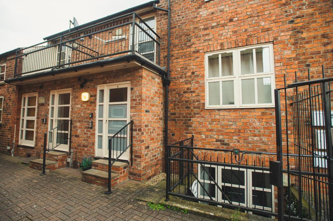 Pass The Keys 2 Bed Flat In Old School House Leilighet Lincoln Eksteriør bilde