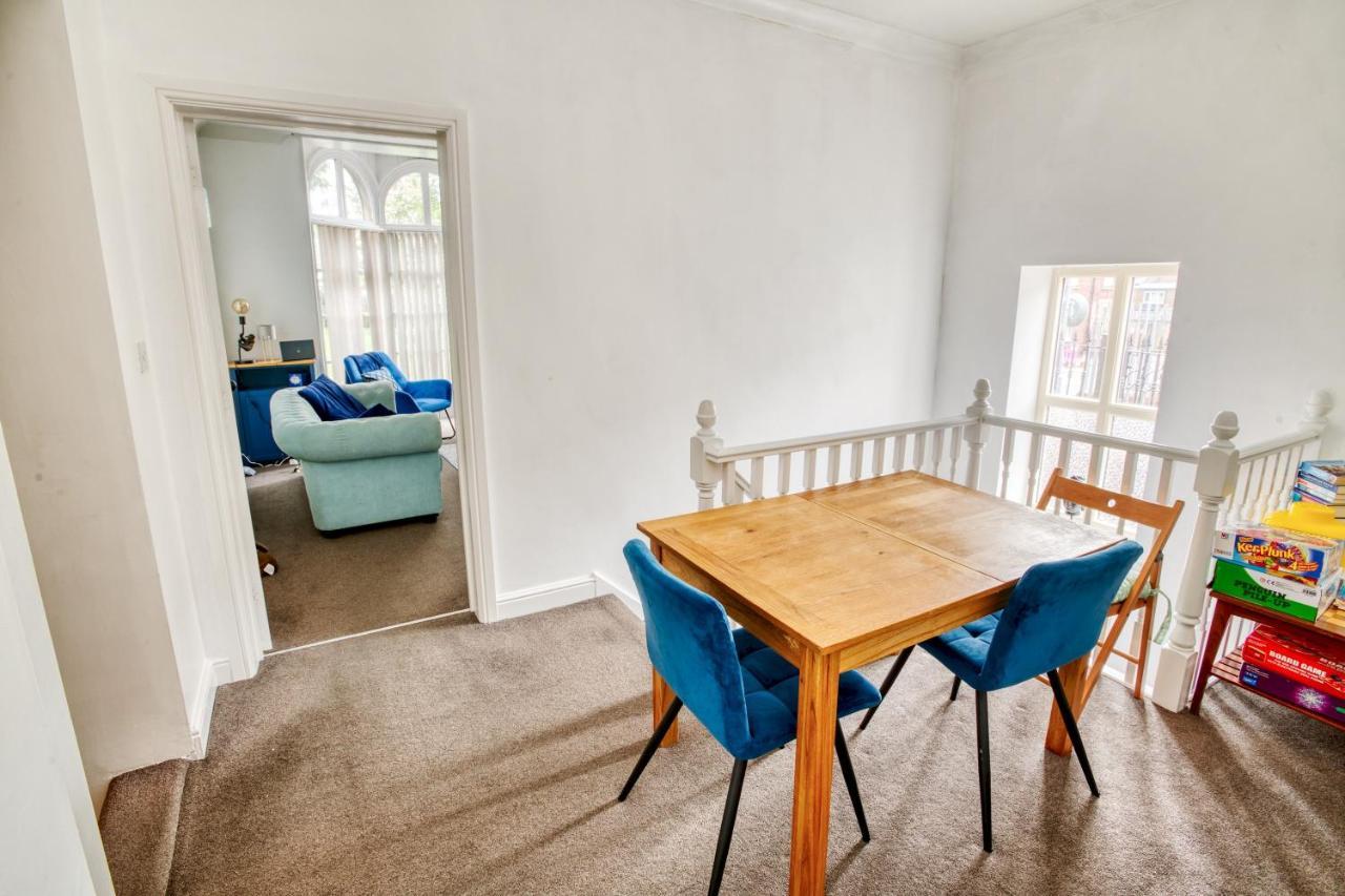Pass The Keys 2 Bed Flat In Old School House Leilighet Lincoln Eksteriør bilde